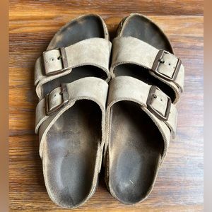 Size 38 Birkenstock Arizona sandal